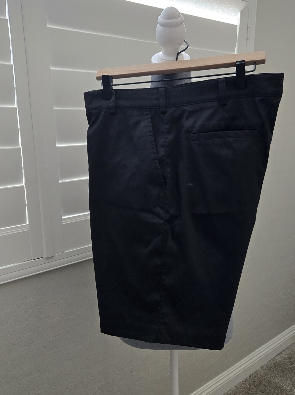 Nike Men's Black Flat-Front Shorts